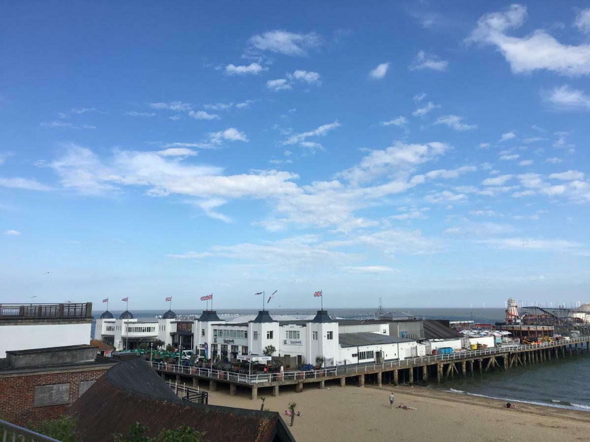 The Grosvenor Ξενοδοχείο Clacton-on-Sea Εξωτερικό φωτογραφία